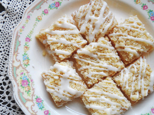 Glazed Lemon Streusel Bars Glazed Lemon Streusel Bars