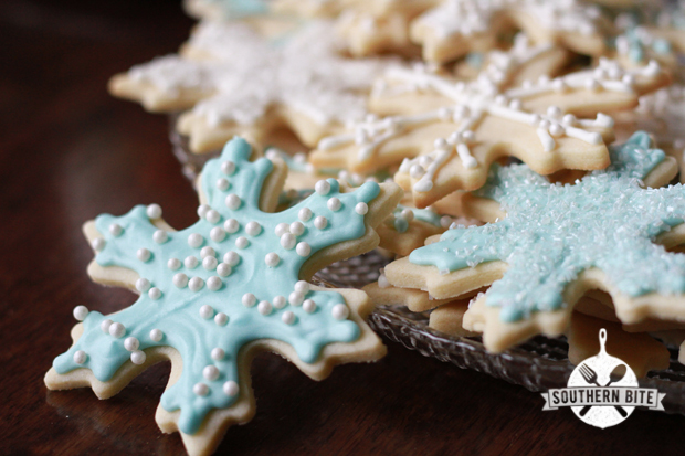 Festive Iced Sugar Cookies Festive Iced Sugar Cookies