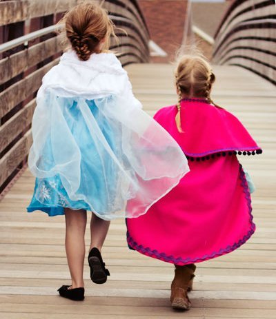 DIY Frozen Costume Cape DIY Frozen Costume Cape