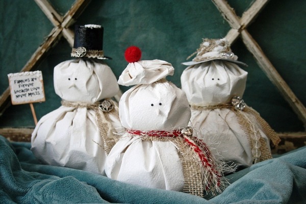 Faux-Fabric Snowmen Faux-Fabric Snowmen