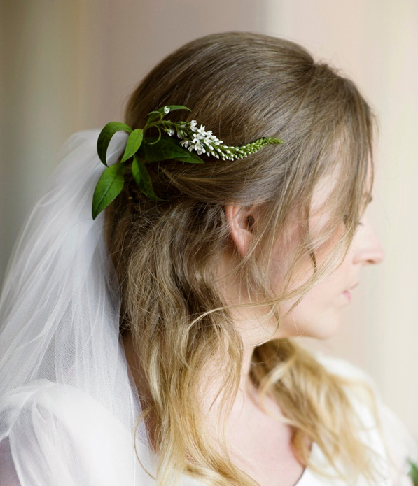 DIY Luxurious Cascading Boho Hairstyle DIY Luxurious Cascading Boho Hairstyle