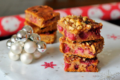 Traditional Christmas Cranberry Bars