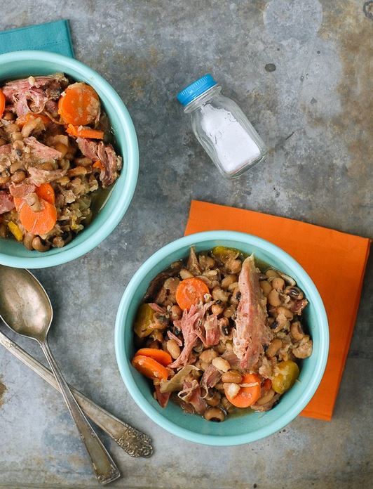 Black Eyed Peas and Bacon Bowls