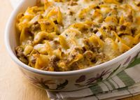 Easy Cheesy Beef Stroganoff Casserole Easy Cheesy Beef Stroganoff Casserole