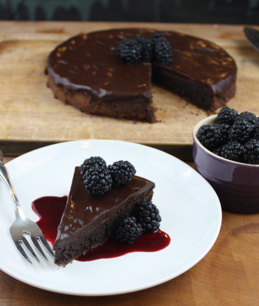Flourless Chocolate Torte with Blackberry Coulis Flourless Chocolate Torte with Blackberry Coulis