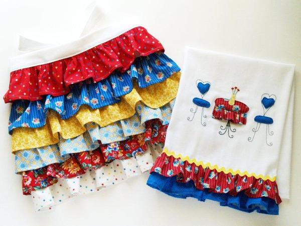 Patriotic Summer Ruffles Set Dishtowel