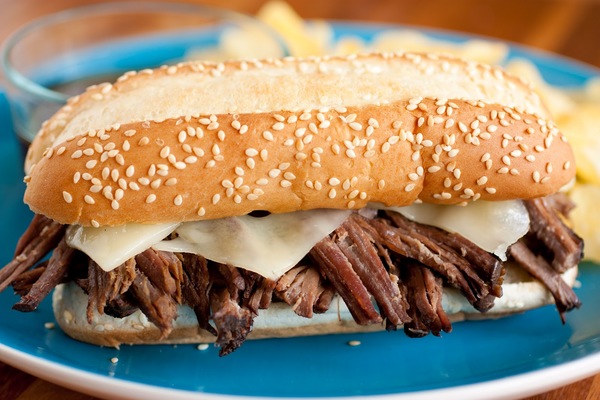 5-Minute Slow Cooker French Dip Sandwich