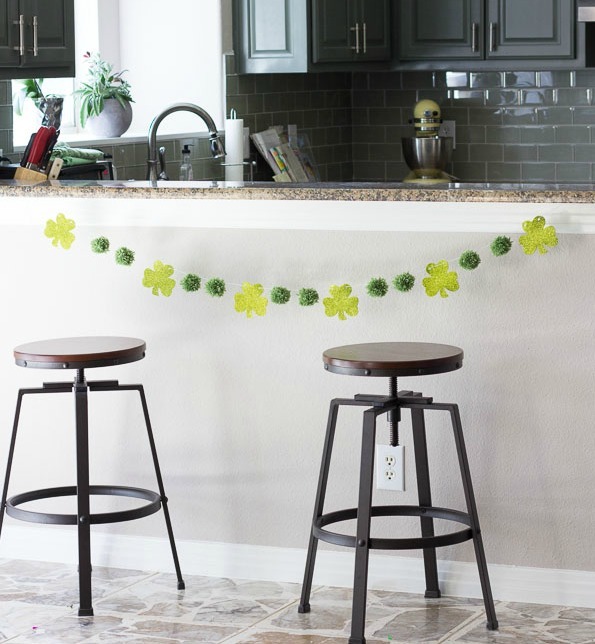 Pom Pom St. Patrick's Day Garland Pom Pom St Patricks Day Garland
