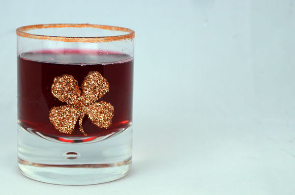 Golden Luck DIY Glassware Golden Luck DIY Glassware