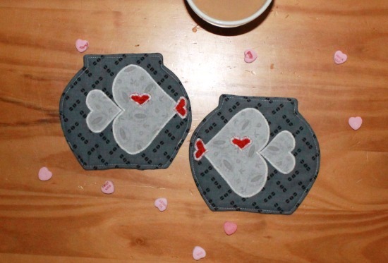 Fishy Kisses Mug Rug Pattern