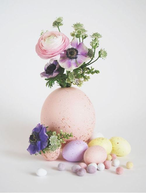 Precious Pastels Wedding Centerpiece