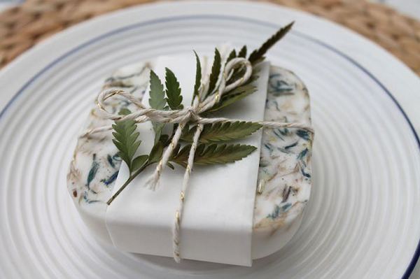 Dried Flowers DIY Soap Bars Dried Flowers DIY Soap Bars