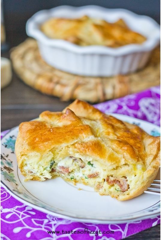 Copycat Panera Spinach and Cheese Egg Souffle | AllFreeCopycatRecipes.com