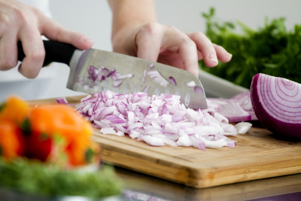 How to Chop an Onion