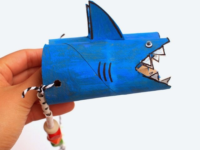 Shark DIY Binoculars Shark DIY Binoculars
