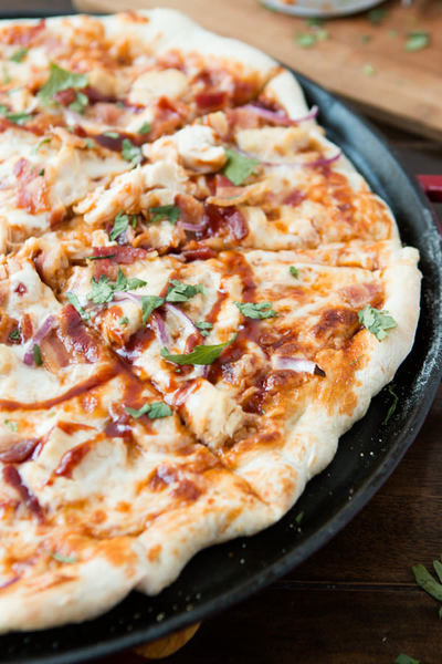 Copycat California Pizza Kitchen BBQ Chicken Bacon Pizza Copycat California Pizza Kitchen BBQ Chicken Bacon Pizza