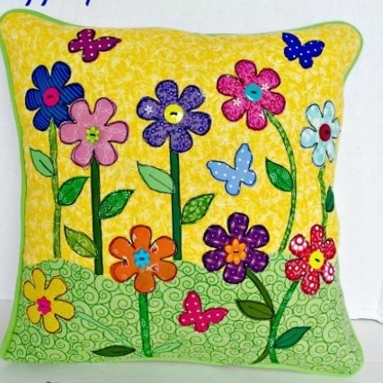 How to Applique Spring Pillow