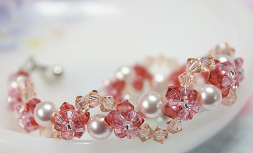 Entwined Pearl and Petal Bracelet Entwined Pearl and Petal Bracelet