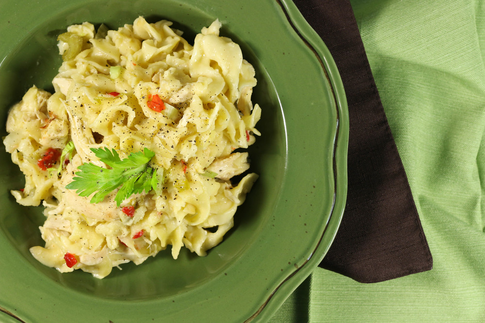 Slow Cooker Chicken Noodle Casserole