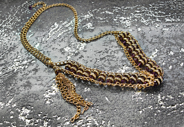 Amethyst and Crystal Belt Chain Necklace Amethyst and Crystal Belt Chain Necklace