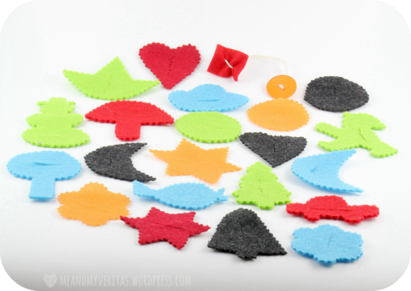 DIY Button Game for Toddlers DIY Button Game for Toddlers