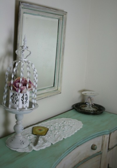 Shabby Chic Mirror Makeover