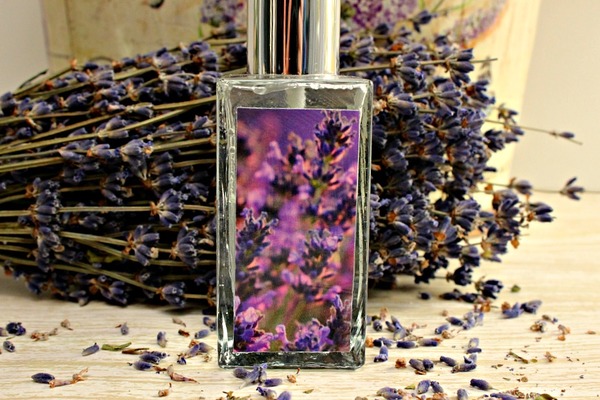 DIY Lavender Linen Spray