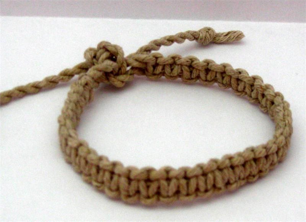 How to Make Hemp Jewelry How to Make Hemp Jewelry