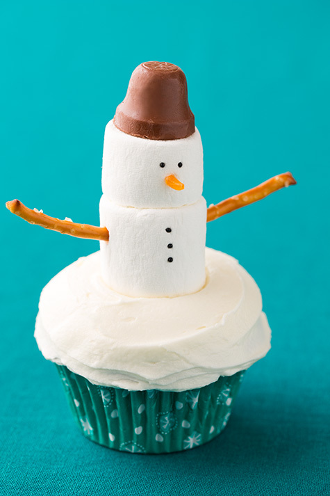 Snowman Topped Cupcakes