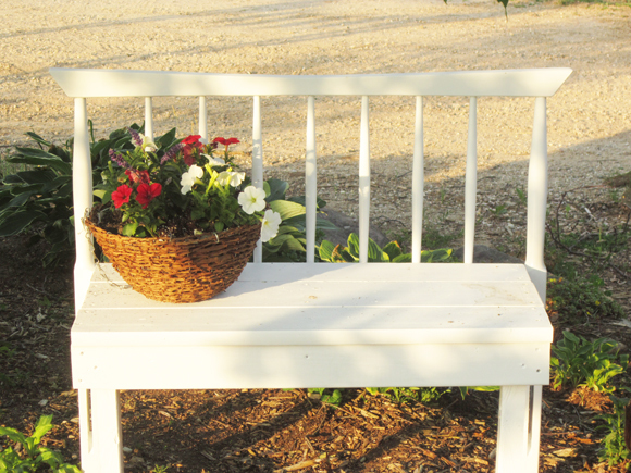 Simple Rustic Headboard Bench Simple Rustic Headboard Bench