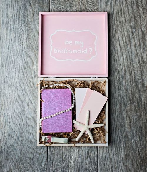 Charming Be My Bridesmaid Box Charming Be My Bridesmaid Box
