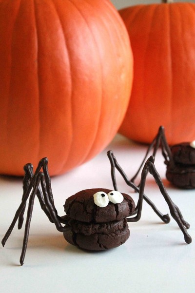 Halloween Spider Whoopie Pie Halloween Spider Whoopie Pie