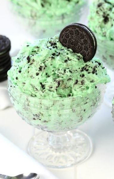 Chocolate Mint Oreo Mousse