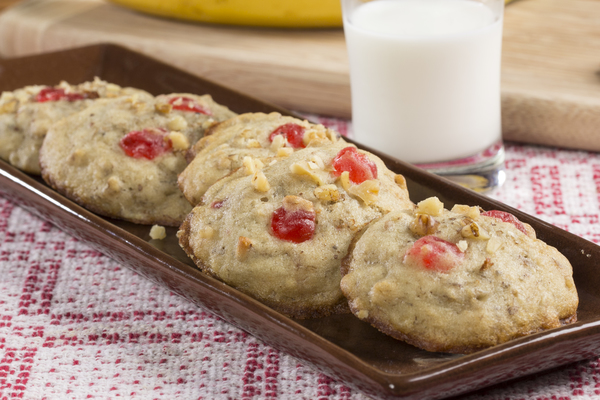 Banana Cherry Cookies Banana Cherry Cookies
