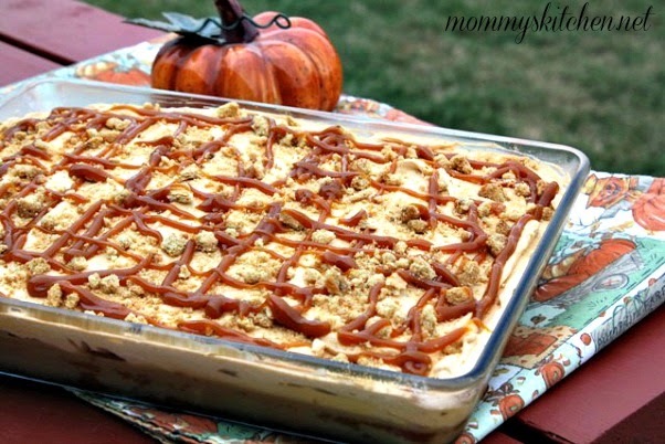 Easy Pumpkin Caramel Poke Cake Easy Pumpkin Caramel Poke Cake