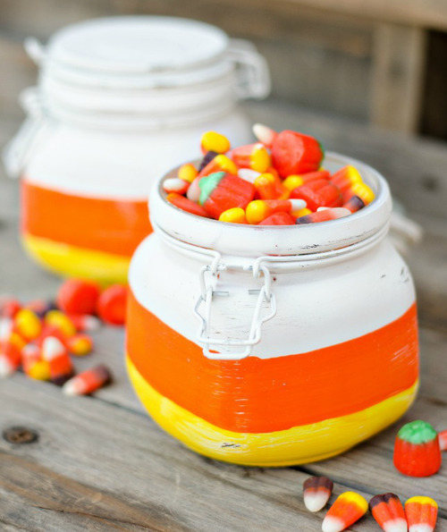 Simple DIY Candy Corn Jars Simple DIY Candy Corn Jars