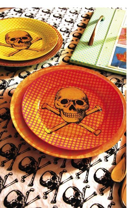 Skull and Cross Bone Plates Skull and Cross Bone Plates