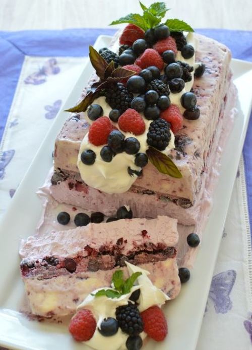 Berrylicious Ice Box Cheesecake Berrylicious Ice Box Cheesecake