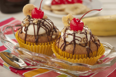 Banana Split Cupcakes