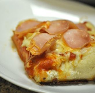 Deep Dish Hawaiian Pizza Deep Dish Hawaiian Pizza