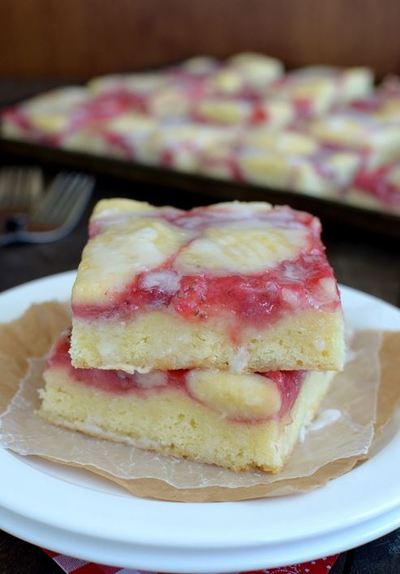 Strawberry Lemon Snack Cake Strawberry Lemon Snack Cake