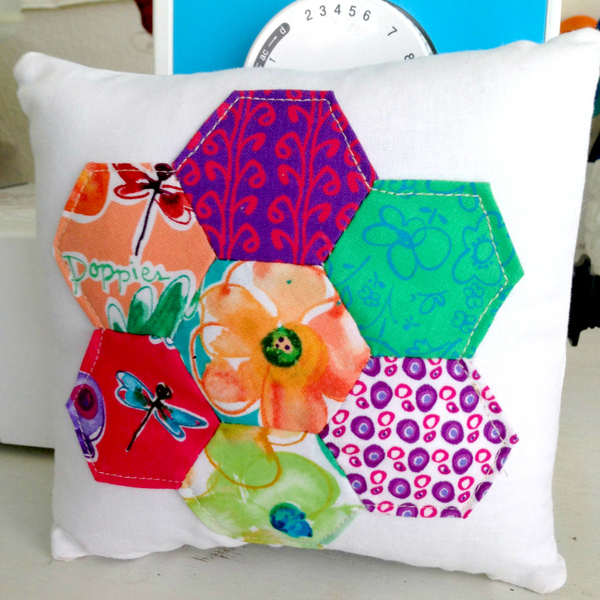 Hexi Pincushion Tutorial Hexi Pincushion Tutorial