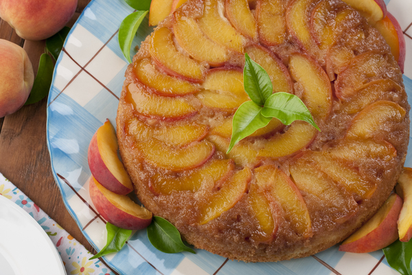 Peach Upside-Down Cake Peach Upside-Down Cake