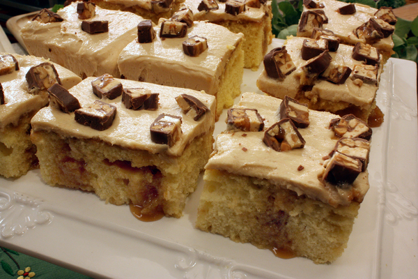 Candy Bar Cake Candy Bar Cake