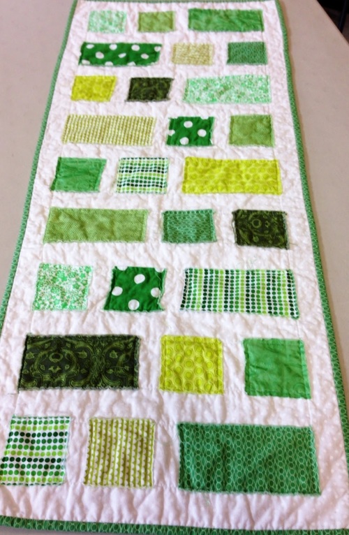 Simple Squares and Rectangles Runner Simple Squares and Rectangles Runner