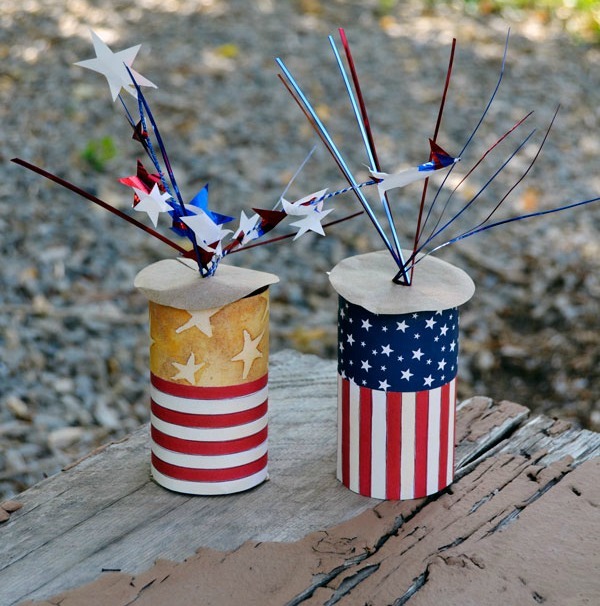 Fourth of July Firework Crackers Fourth of July Firework Crackers