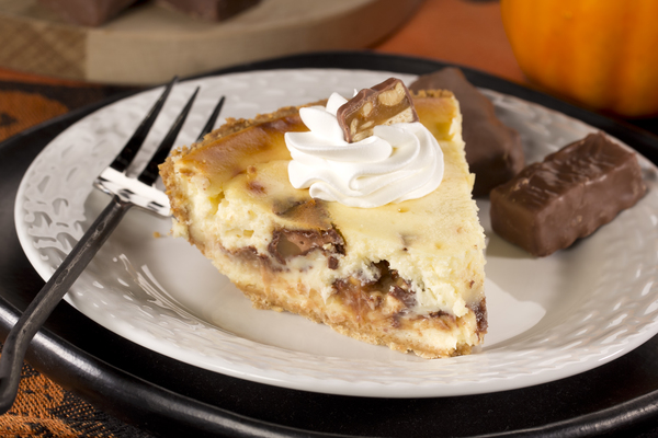 Candy Bar Cheesecake