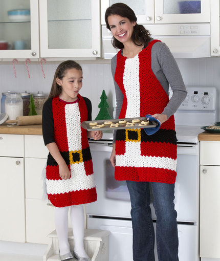 Santas Helpers Aprons