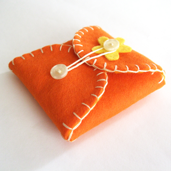Simple Felt Needlecase