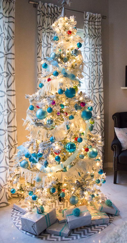 Funky Fringe DIY Garland Funky Fringe DIY Garland